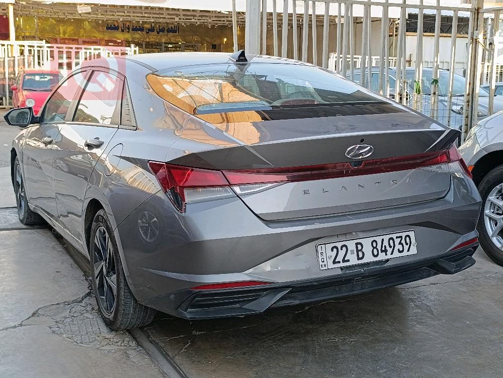 هیوندای ئەلەنترا